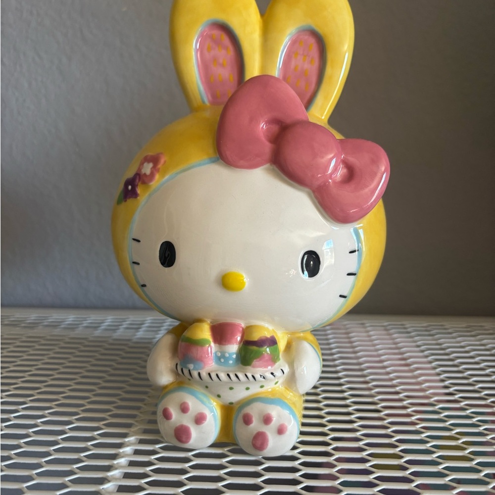 Hello Kitty Ceramic in Yellow Bunny Outfit with Pink Bow